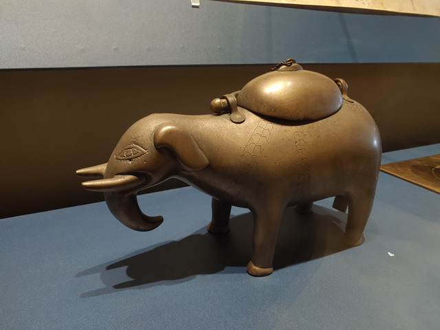 조선시대 제사 때 술을 담는 용도로 쓴 코끼리 모양의 항아리 상준(象樽) (국립고궁박물관 소장)