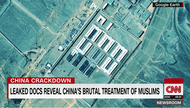 국제인권단체들은 위성사진을 통해 신장 위구르 수용소의 존재를 알려왔다 (CNN 보도 화면)