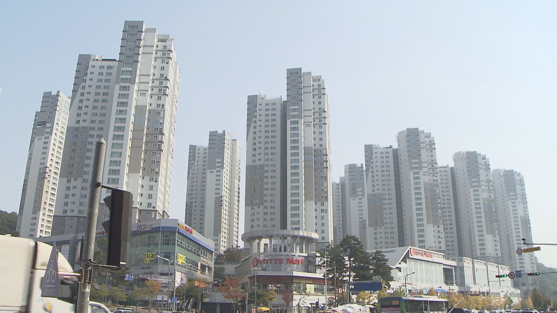 충남 아산시 배방읍의 고층 아파트