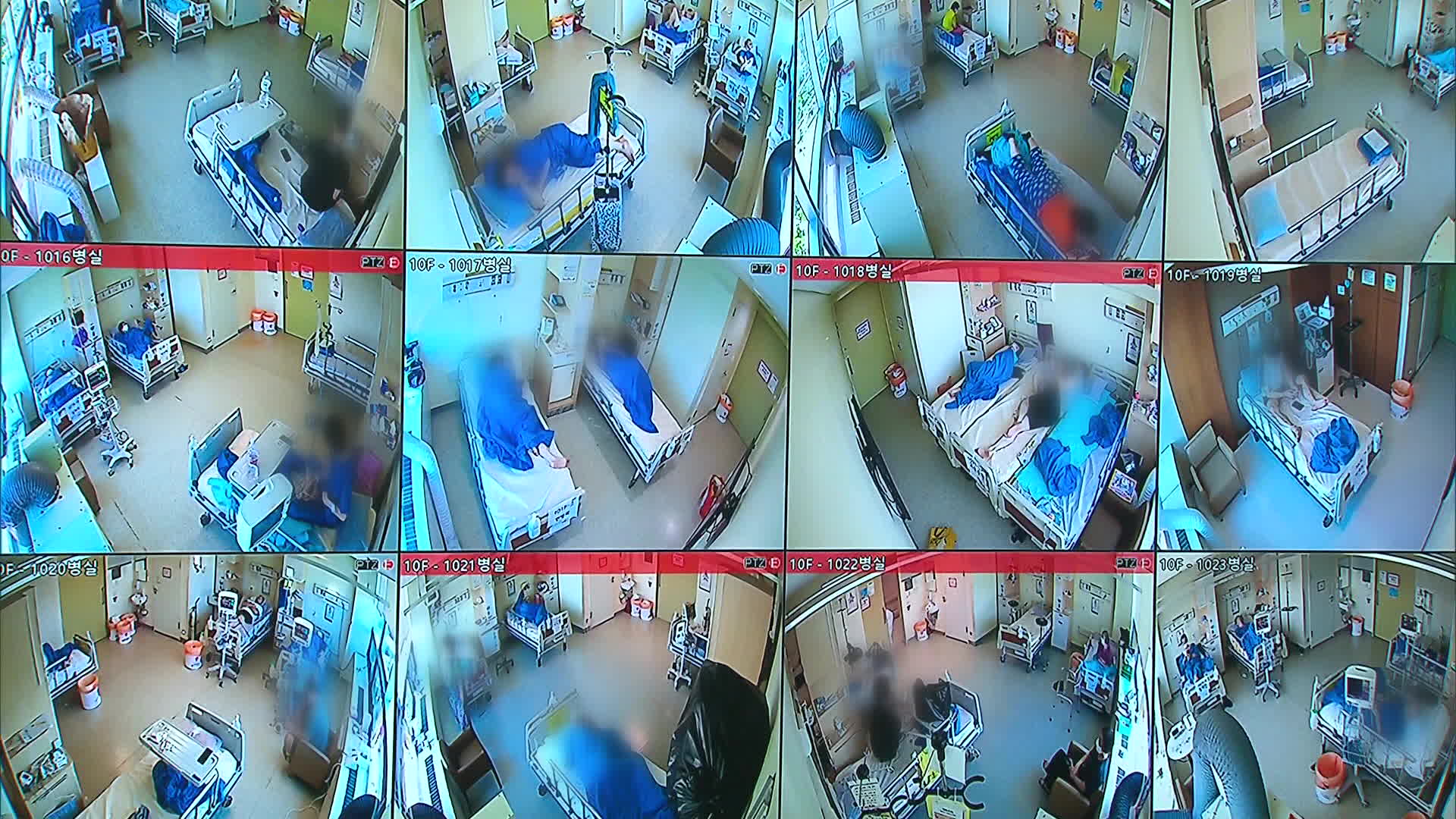 음압병동 의료진들은 24시간 병실 CCTV를 관찰하며 환자들의 상태를 살핀다.