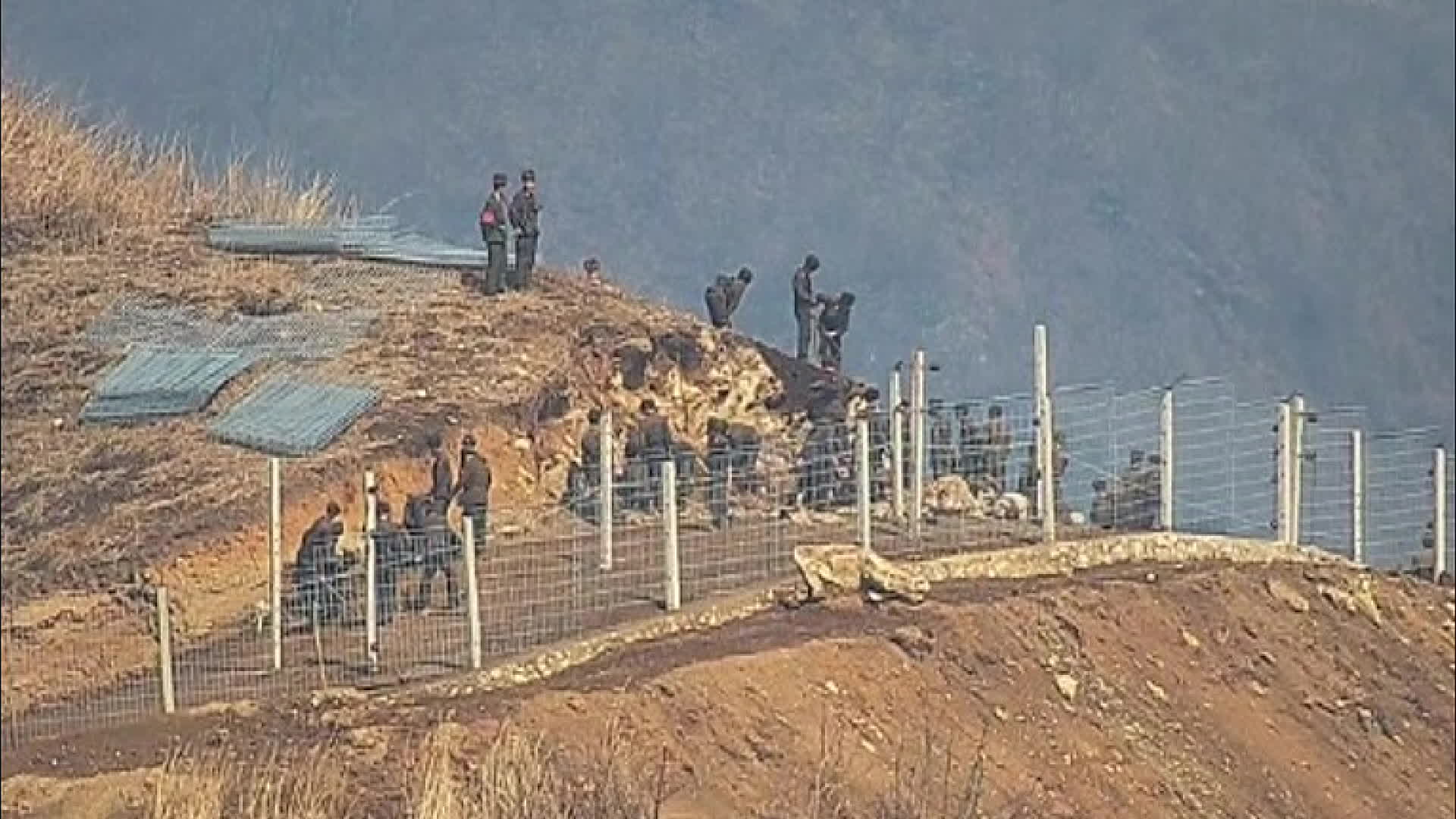 북한, DMZ 방벽 설치 작업 유엔사 통보…“의미 있는 메시지”