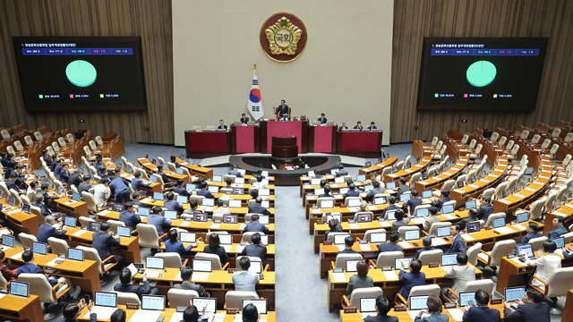[속보] 방송문화진흥회법 개정안, 국회 본회의 통과…국민의힘 표결 불참