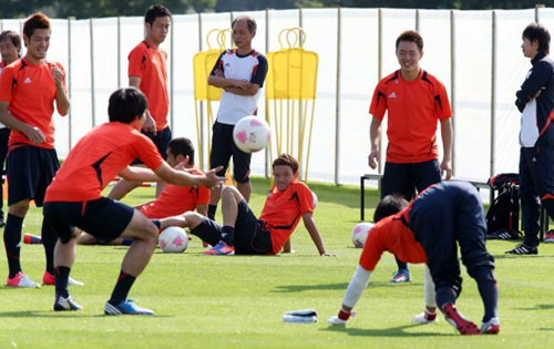 2012 런던올림픽 일본 축구 대표팀이 운명의 한일전, 런던올림픽 남자축구 3,4위전을 하루 앞둔 9일 오후(현지시간) 영국 카디프의 카디프 대학 축구훈련장에서 훈련을 하고 있다.