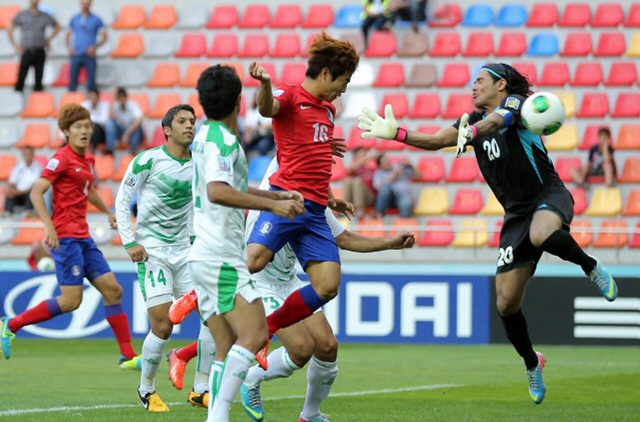  8일(한국시간) 터키 카이세리 카디르 하스 스타디움에서 열린 2013 국제축구연맹(FIFA) U-20 월드컵 8강전에서 한국 이광훈이 동점골을 성공시키고 있다.