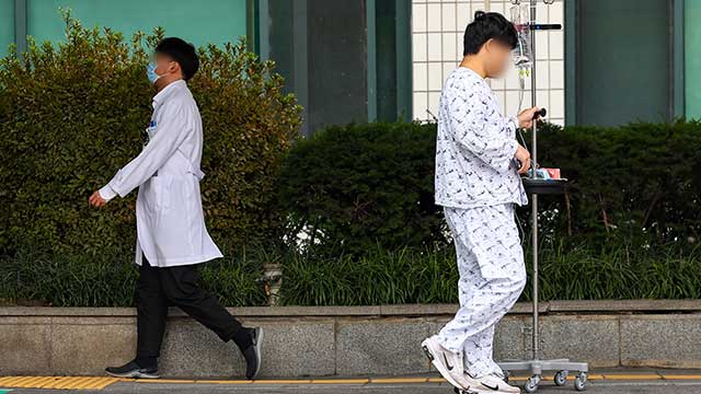 내일, 정부-서울의대 교수 ‘의대 증원·교육 정상화’ 토론