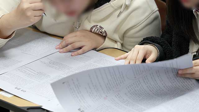 평이한 수능에 원점수 올라도 표준점수 내려갈 가능성…국어·수학 만점자 늘듯