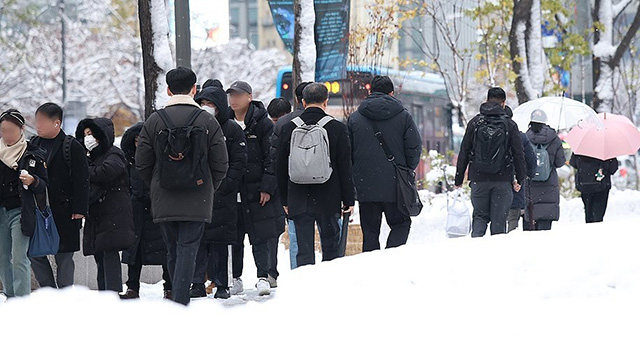 서울·경기 13개 시군 대설경보 해제…경기 남부 8개 시군은 유지