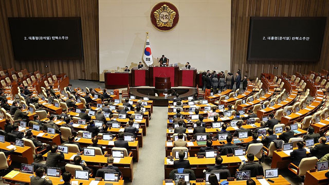 “무턱대고 내란죄? 탄핵 동의 못 해”…친윤·중진 중심 ‘탄핵 반대’ 여론전