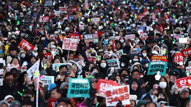 외신 “윤석열 몰락 자초…야당에 ‘탄핵 빌미’ 제공”