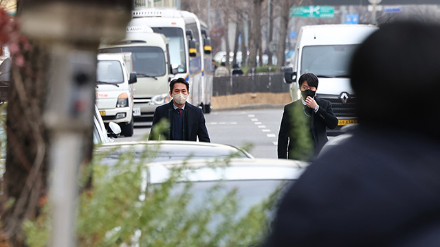 [속보] 공조본 “윤 대통령 출석요구서 우편 ‘수취 거부’로 반송”