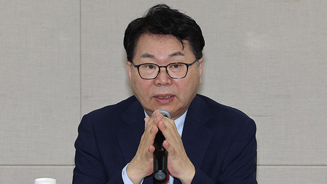 국정위, 부처별 업무보고 개시…이한주 “공약이해도 떨어져” 지적