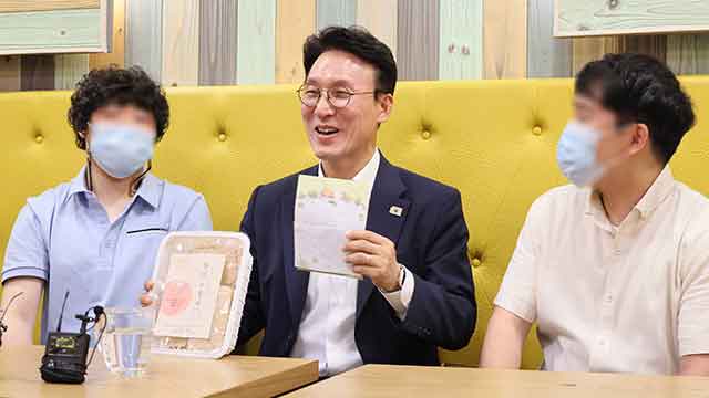 김민석, 발달장애인 일자리 현장 방문…“약자의 눈으로 세상을 바라보는 시대 열 것”