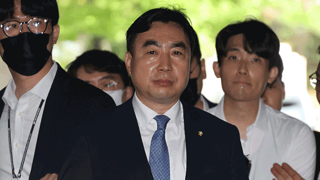 ‘민주당 돈봉투’ 윤관석 전 의원 내일 가석방