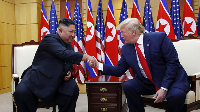 “트럼프, 10월 APEC때 방한시 김정은과 판문점 회동 가능성”
