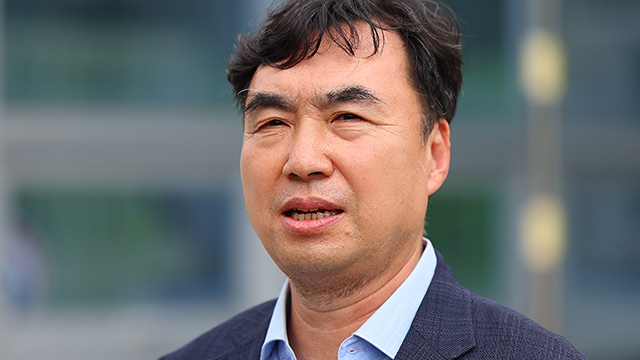 ‘입법 로비 혐의’ 윤관석, 2심서도 무죄 주장
