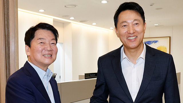 오세훈 시장 만난 안철수 “수도권 보수세력 복원…인적쇄신 중요”