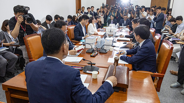 ‘노란봉투법’ 여당 주도로 국회 환노위 통과…“다음 달 4일 본회의에서 처리”