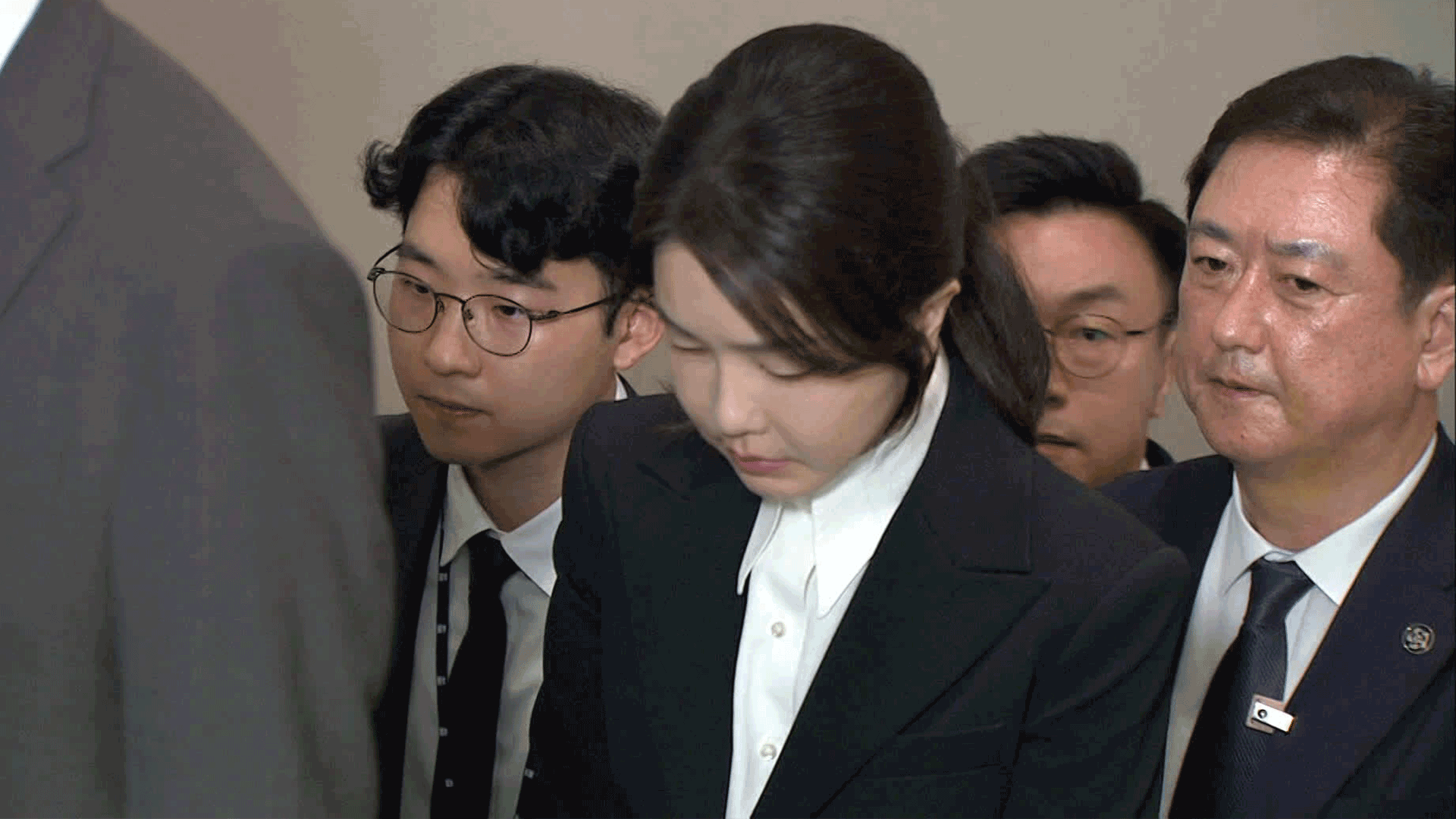 ‘출장조사’ 특혜 끝…‘도이치 주가조작’ 5년 만에 결론나나