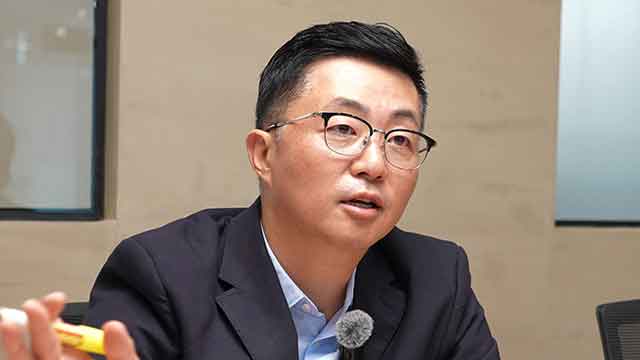[속보] ‘김건희 집사’ 김예성 인천공항 도착…특검, 즉시 체포