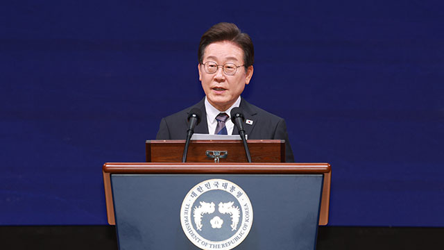 이 대통령, 광복절 경축사 ‘남북 신뢰 회복’·‘미래지향적 한일 협력’ 강조