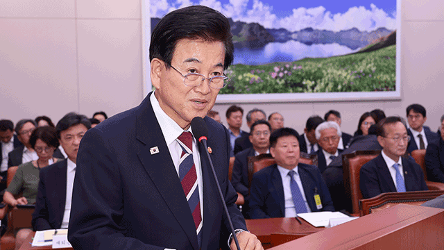 정동영 장관 “北 통일전선부 간판은 없지만 사람은 그대로라 들어”