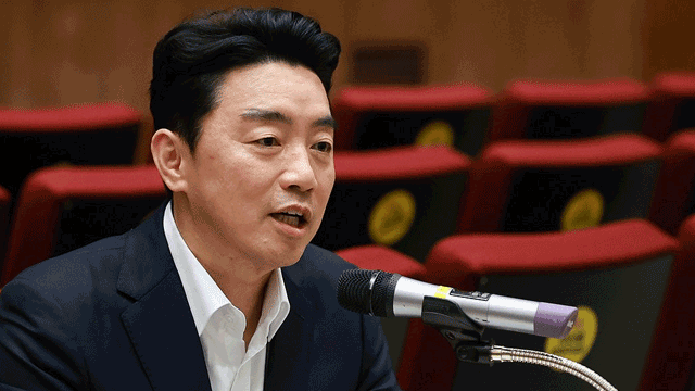 강훈식 “국채 발행 검토할 수밖에 없어…부동산 공급 대책 조속 발표”