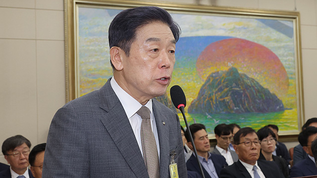 김형석, 국회서 ‘독립운동만으로 광복된 것 아니다’ 주장 반복