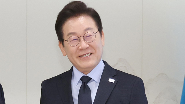 이 대통령, 오늘 한미·한일정상회담 위해 출국