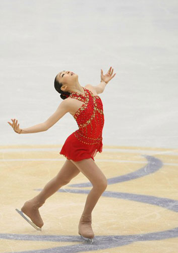 '피겨 퀸' 김연아가 8일 오후 베이징 수도체육관에서 열린 2008-2009 국제빙상경기연맹(ISU) 시니어 피겨스케이팅 그랑프리 3차 대회 '컵 오브 차이나' 여자 싱글 프리스케이팅에서 환상적인 연기를 펼치고 있다. 