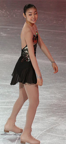  '피겨 퀸' 김연아가 9일 오전 밴쿠버 퍼시픽 콜리시움에서 2009 국제빙상경기연맹(ISU) 4대륙 피겨선수권대회 갈라쇼를 마친 뒤 밝게 웃고 있다. 