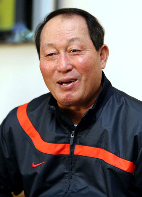 11일(한국시간) WBC 야구대표팀의 본선 전지훈련 숙소인 미국 애리조나주 피닉스의 위웜골프리조트에서 대표팀 김인식 감독이 기자들의 질문에 답하고 있다. 